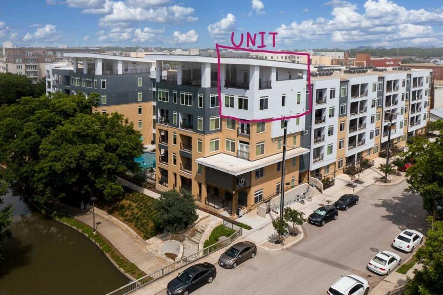Riverwalk Penthouse Oasis W/Free Parking Gym Pool San Antonio Esterno foto