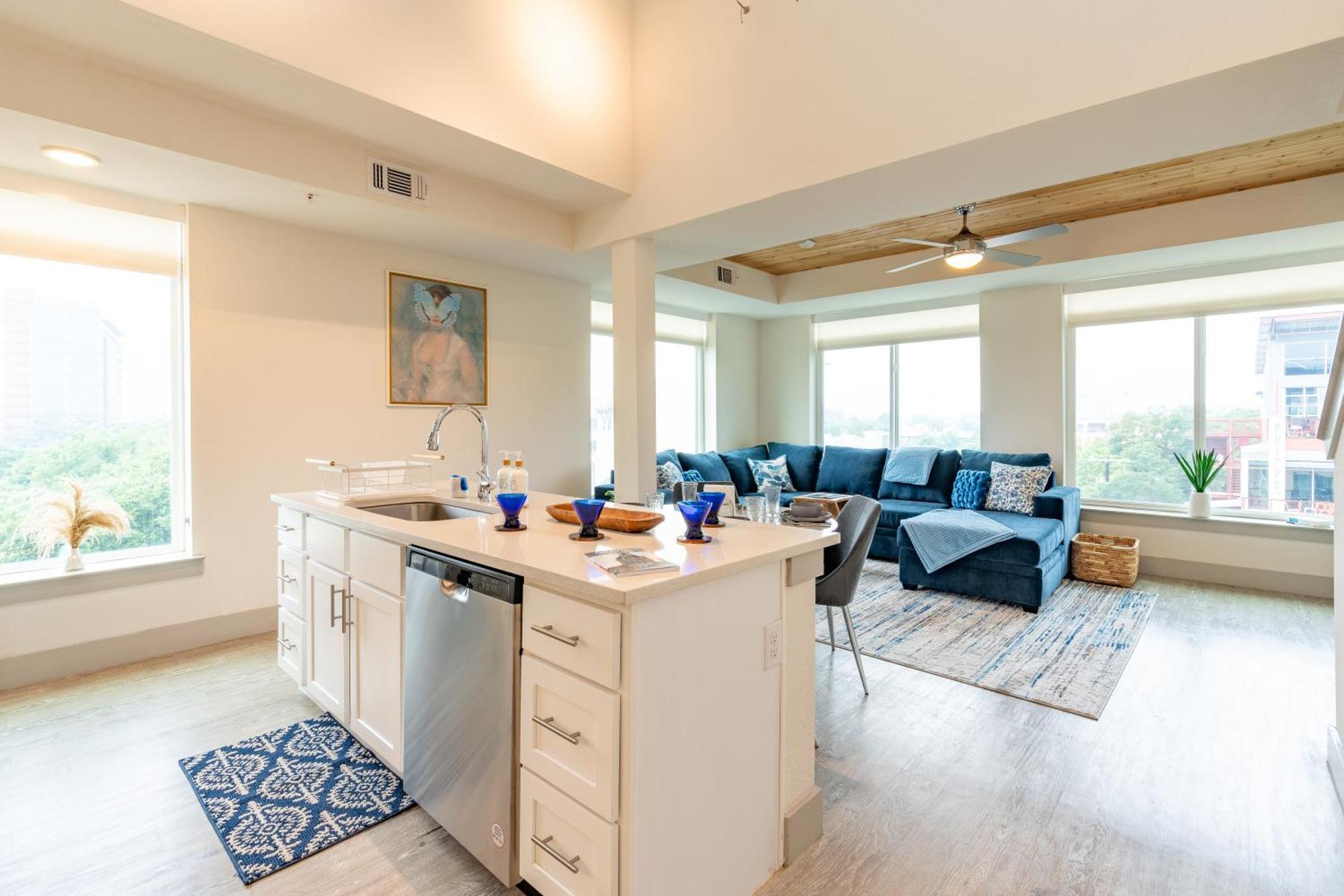 Riverwalk Penthouse Oasis W/Free Parking Gym Pool San Antonio Esterno foto